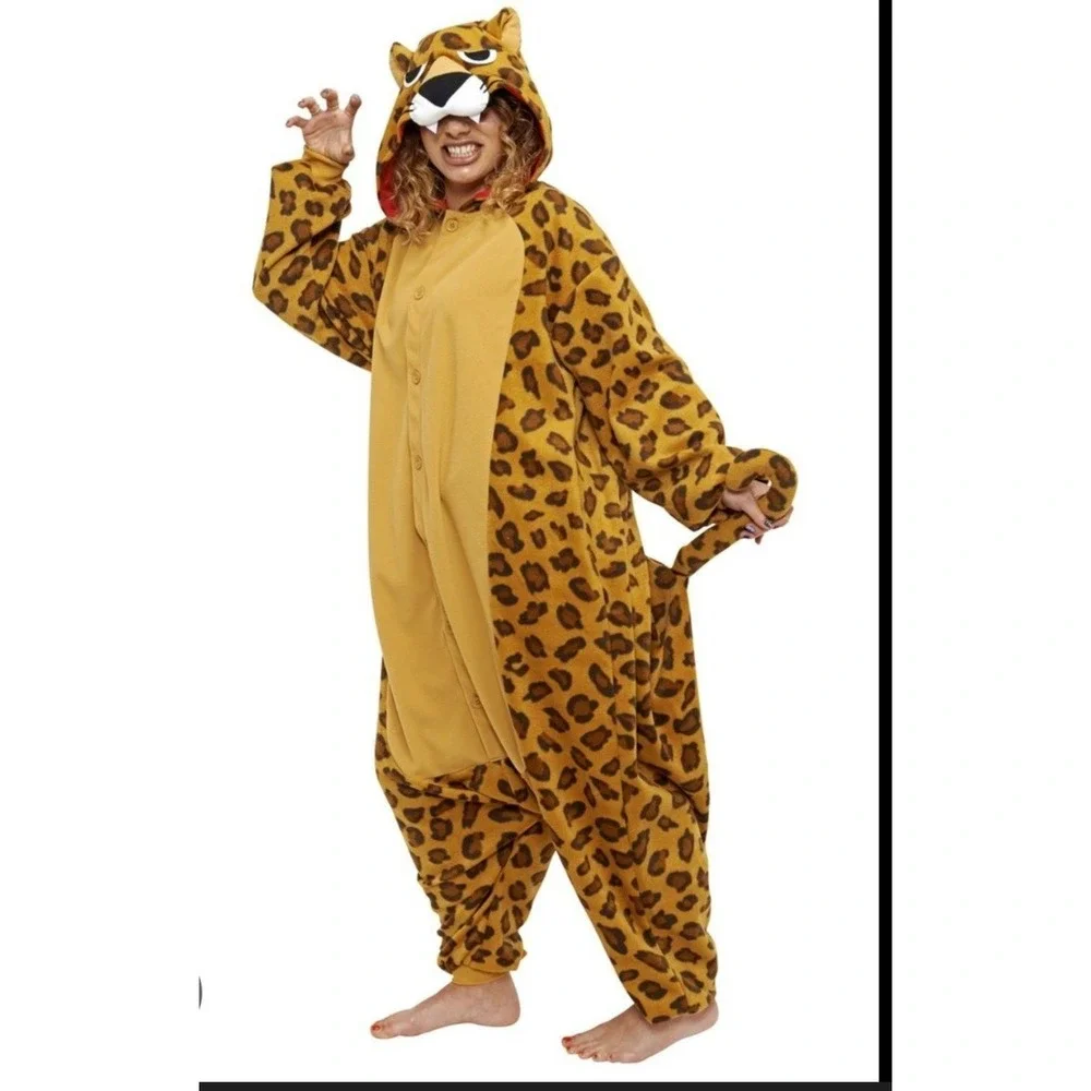 NWT Critter Costume Hooded One Piece Unisex Cheetah Oversize One Size Loungewear